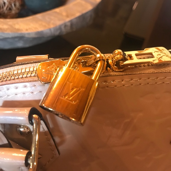 SOLD Louis Vuitton Alma BB Retails $1869 + Tax - Picture 3 of 8